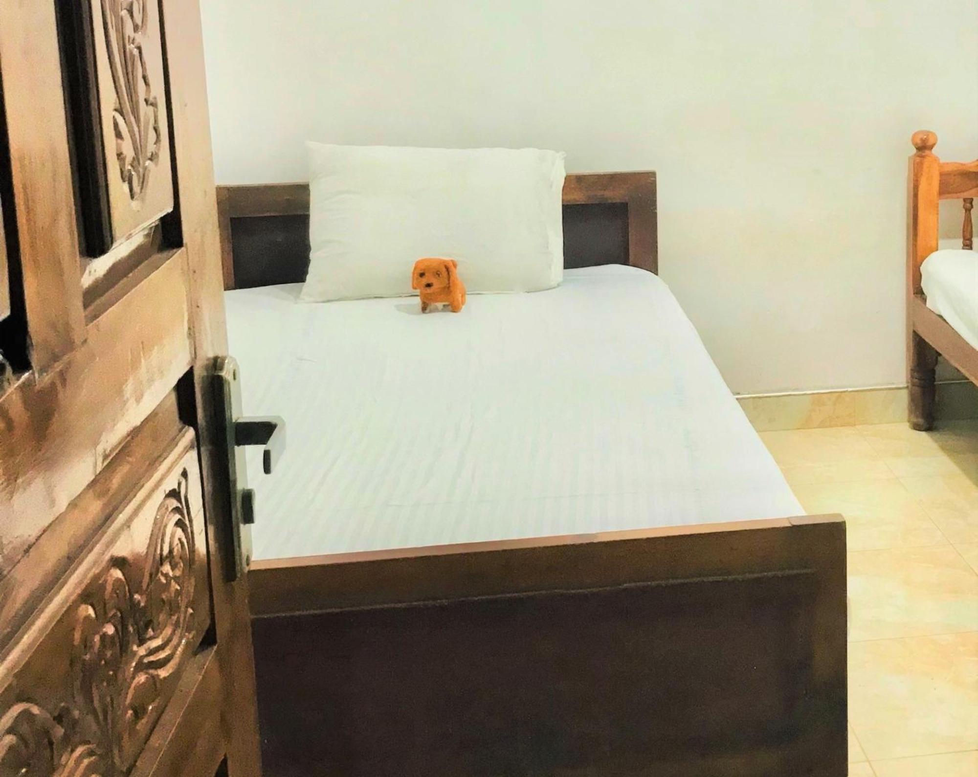 Grand Refuge Holiday Rooms Анурадхапура Екстериор снимка