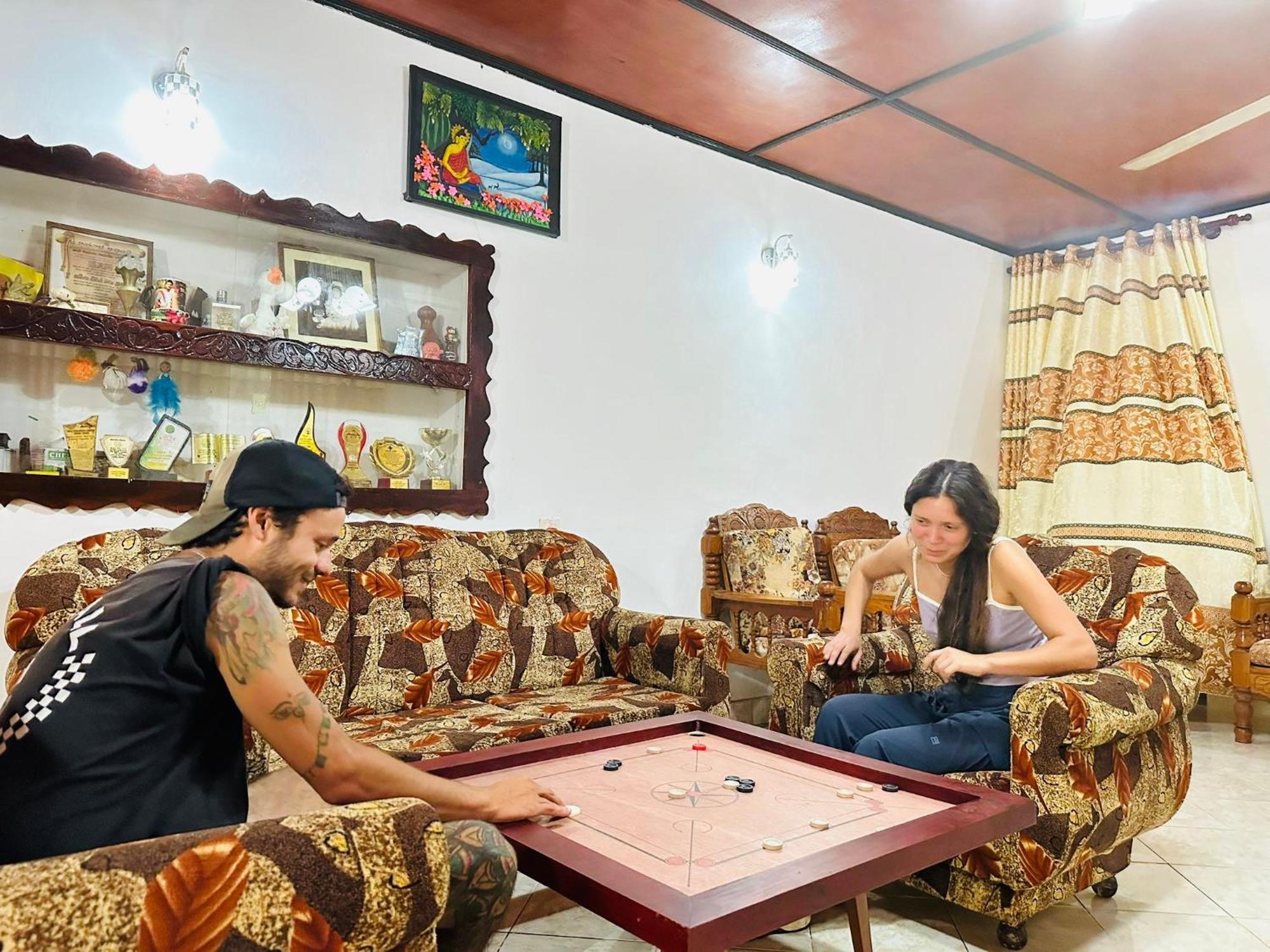 Grand Refuge Holiday Rooms Анурадхапура Екстериор снимка